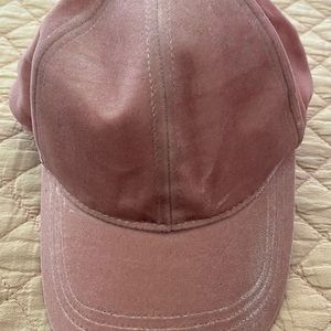 Jess H&M Pink Velvet Hat💖